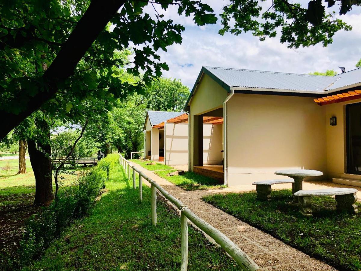 Lake Glencairn Underberg Exterior photo